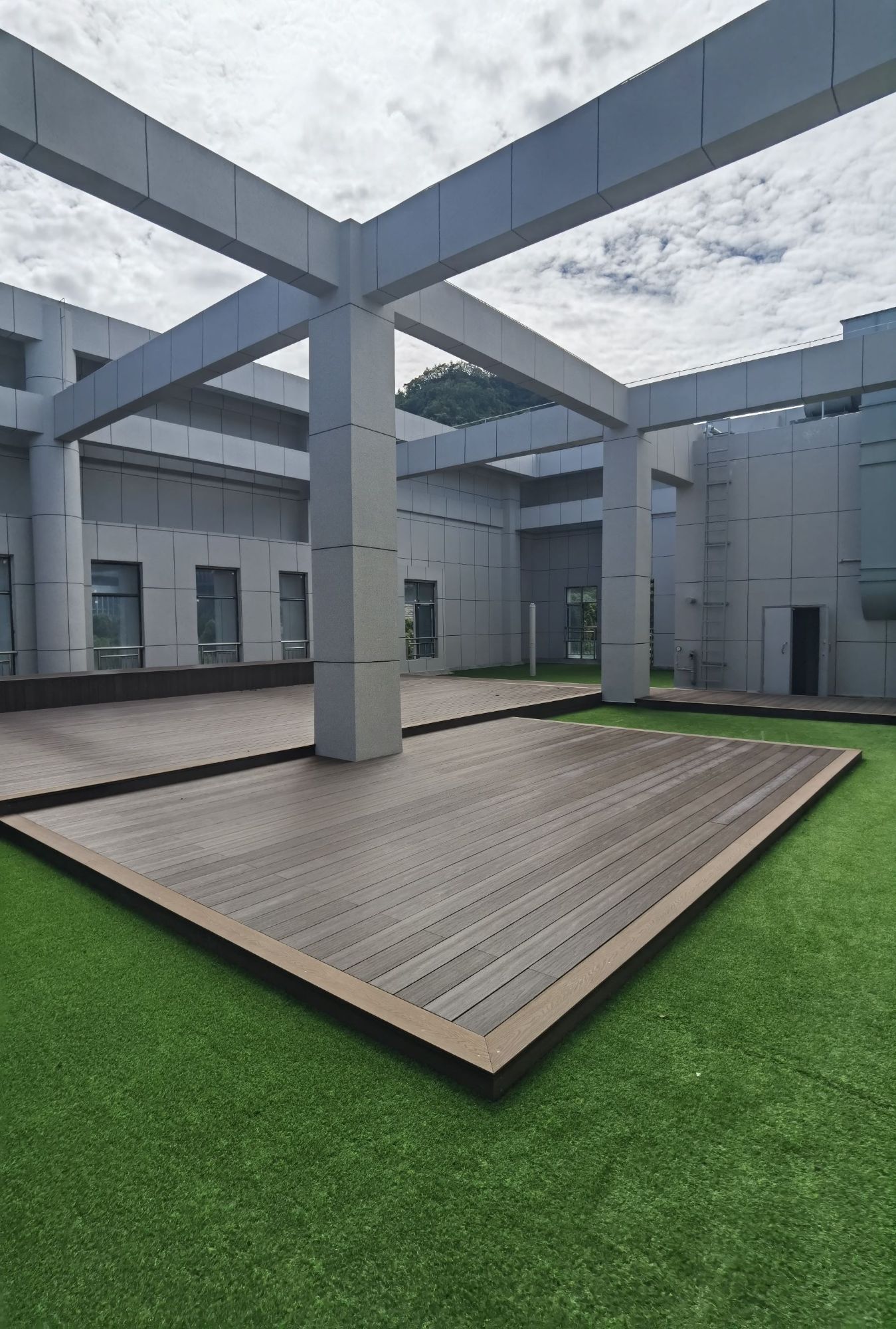 选择靠谱的塑木厂家——大合作保障，降低项目风险